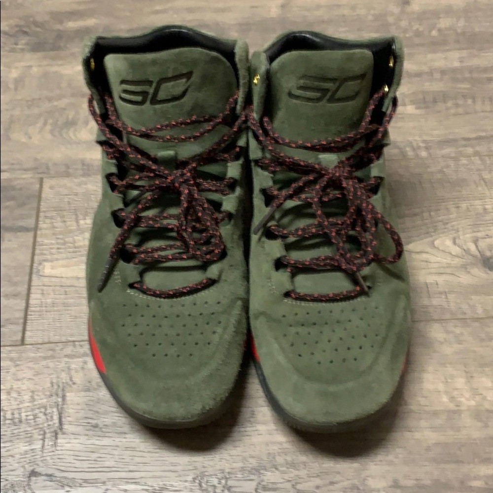 Under armor curry 1 lux
